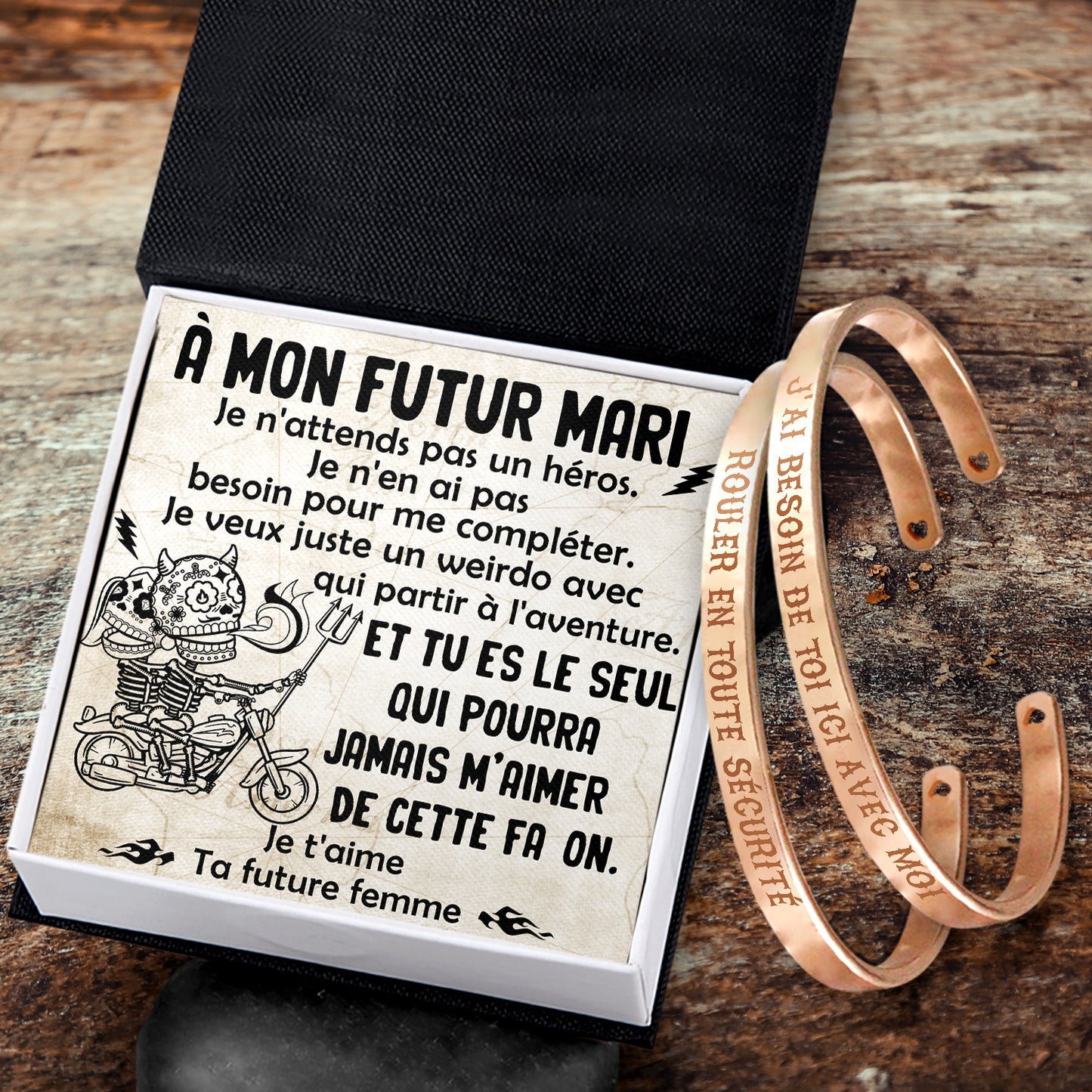 Bracelet Pour Couple - Motard - À Mon Futur Mari - Je Veux Juste Un Weirdo Avec Qui Partir À L'aventure - Frgbt24001